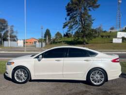 FORD - FUSION - 2014/2014 - Branca - R$ 72.000,00