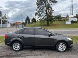 FORD - FOCUS - 2013/2013 - Cinza - R$ 41.900,00