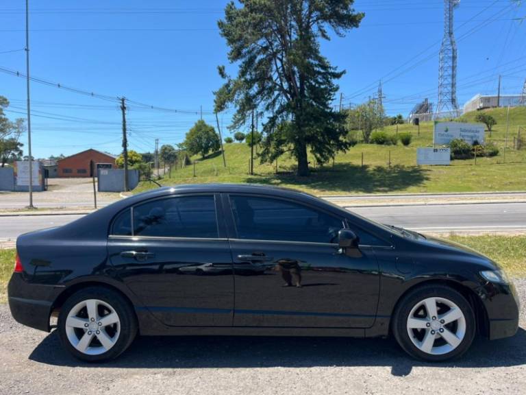HONDA - CIVIC - 2008/2008 - Preta - R$ 46.900,00