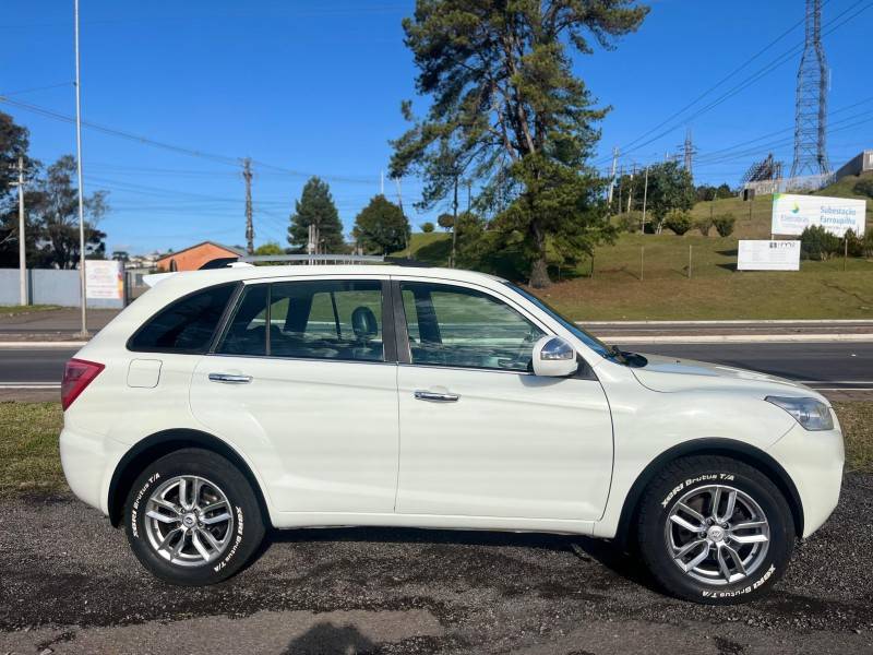LIFAN - X60 - 2015/2016 - Branca - R$ 44.900,00